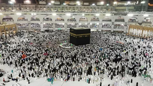 Ministry of Interior announced that SR10,000 fine will be imposed on anyone who enters Makkah without a Hajj permit